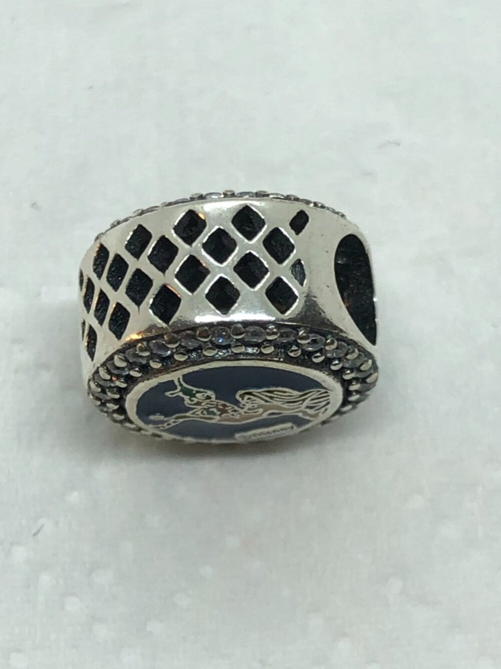 ✨ ✨Pandora Disney Cruise Line WIsh Button Charm - Picture 2 of 5